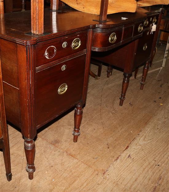 Regency mahogany sideboard(-)